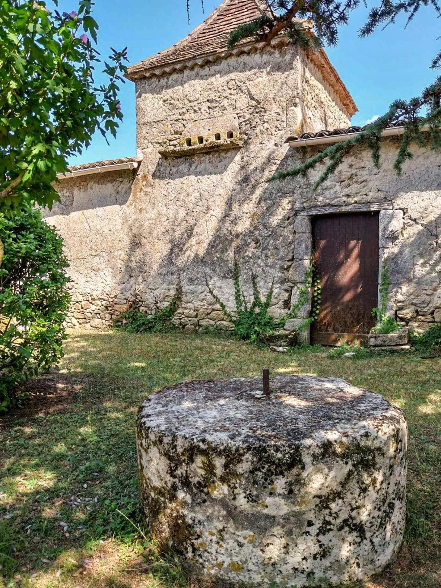 Holiday home Petit Est - Eco In Large Private Garden Near Saint-emilion *