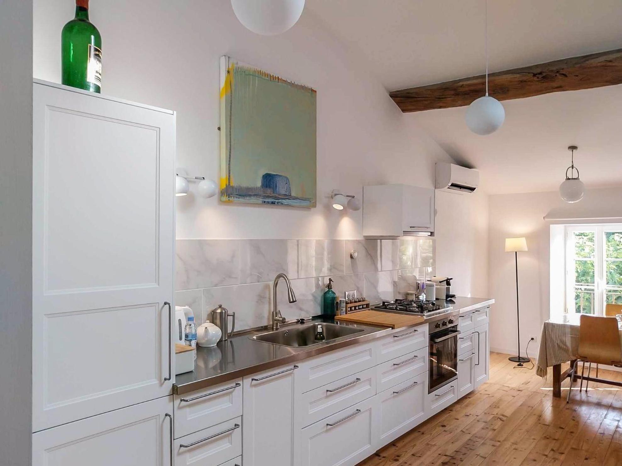 Petit Est - Eco In Large Private Garden Near Saint-emilion *